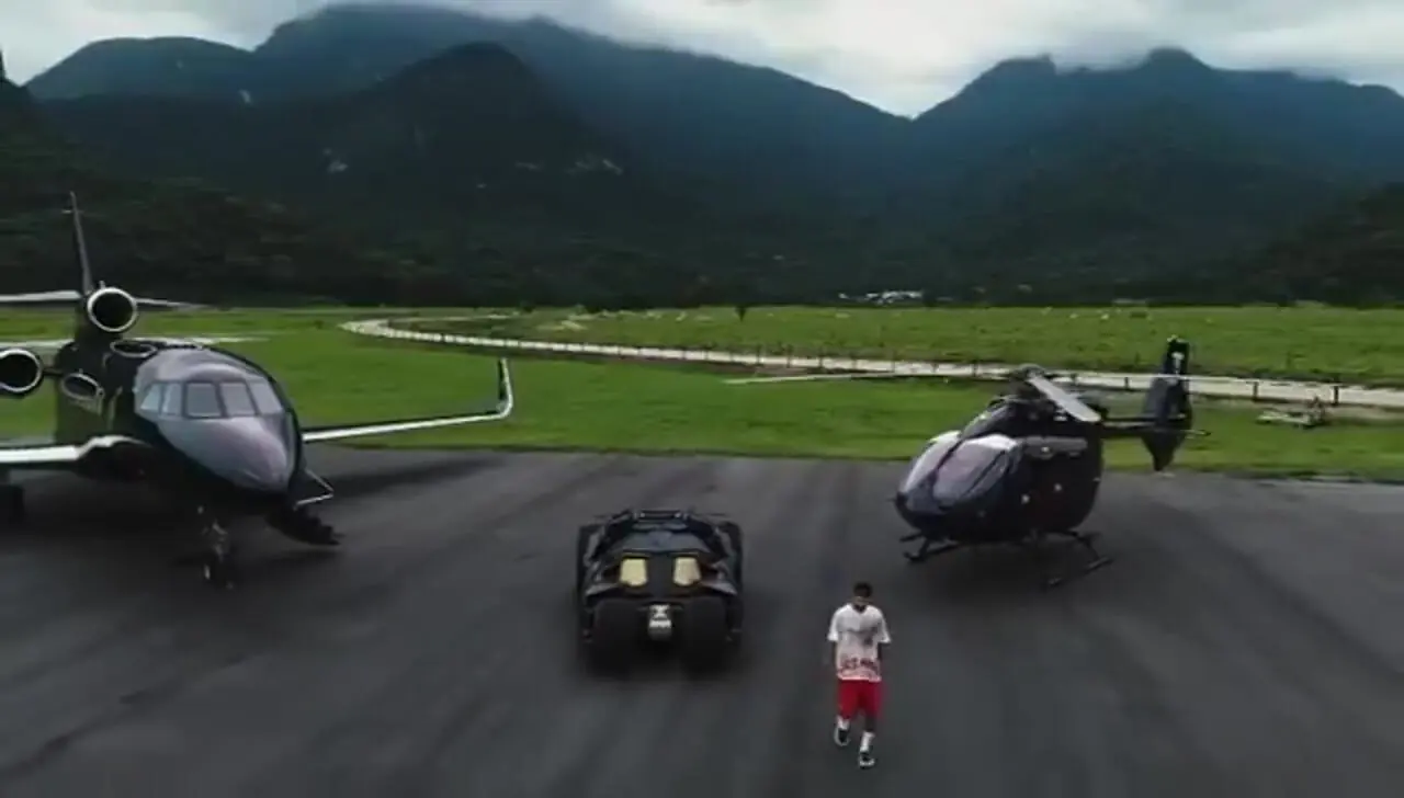 ویدئو: رونمایی از کلکسیون اسباب‌بازی‌های چند میلیون دلاری نیمار