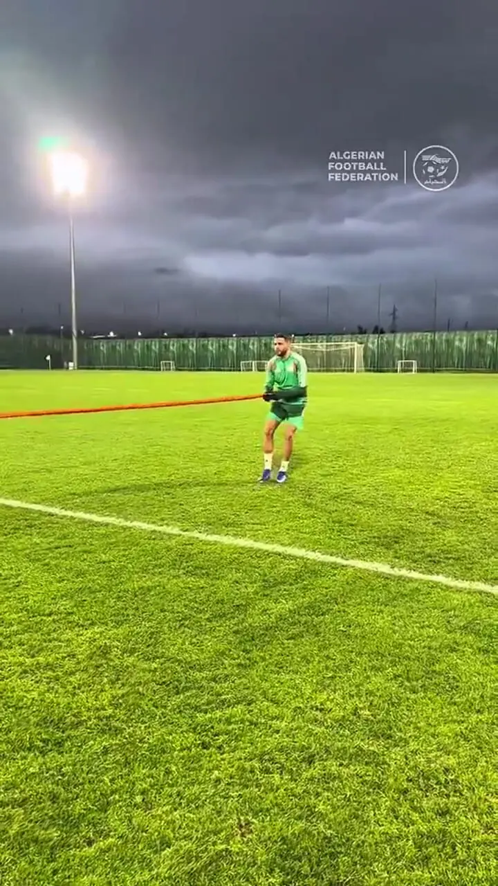 ویدئو: وقتی ستاره الجزایر برای کنگو دندان تیز می‌کند‎!‎