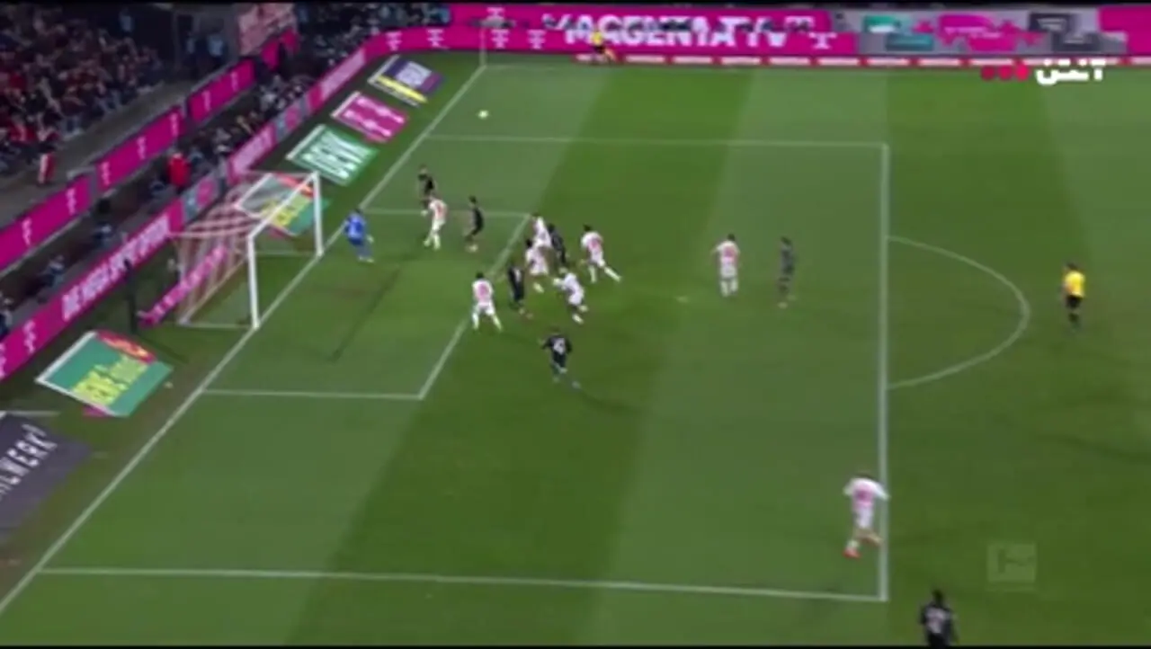 ویدیو: گل دوم بایرن مونیخ به کلن توسط کیم مین جائه