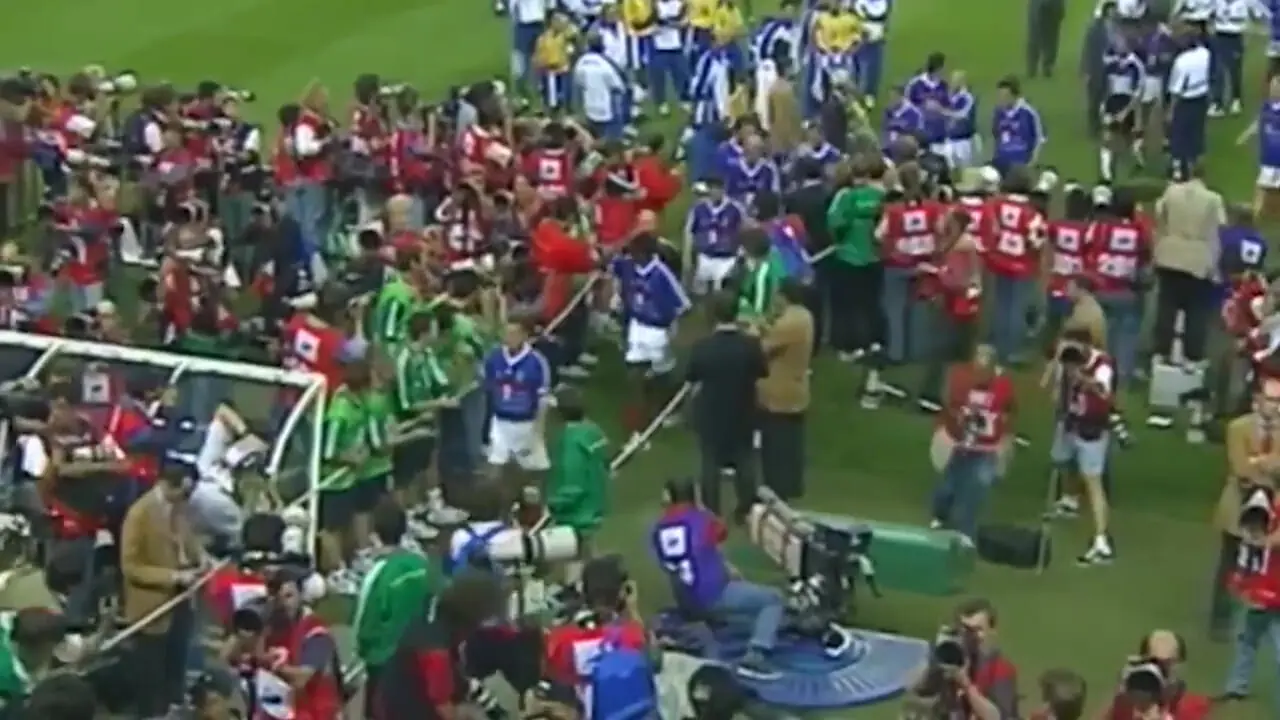 ویدئو نوستالوژی: قهرمانی فرانسه در جام جهانی 1998