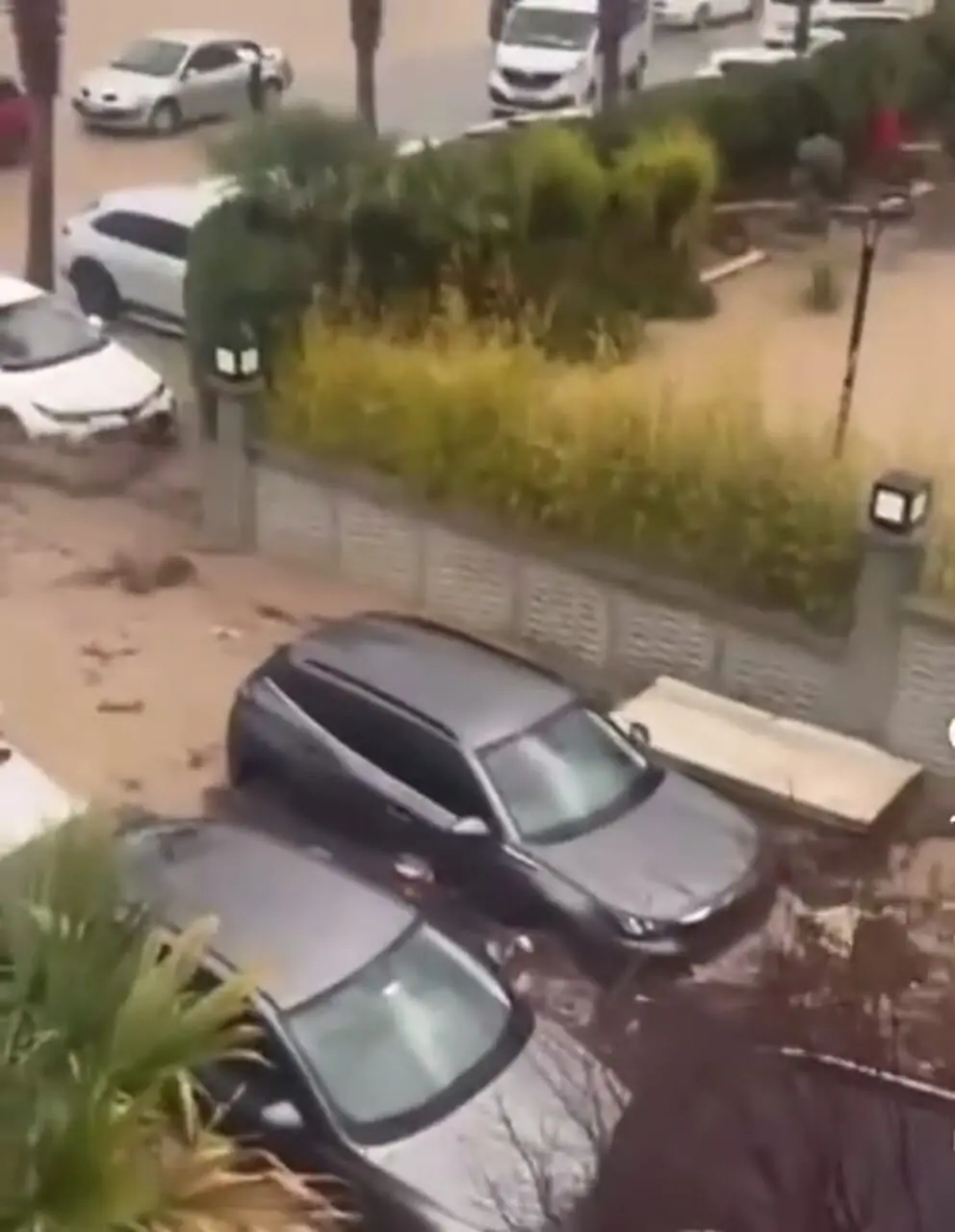 زیر آب رفتن یک شهرستان فقط در ۳۰ دقیقه!