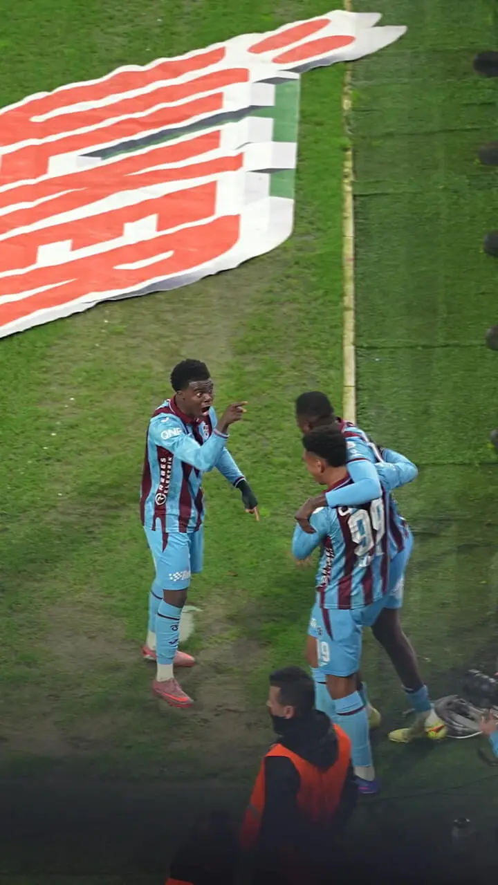 گل بینظیر بازیکن 2 متری ترابوزاناسپور