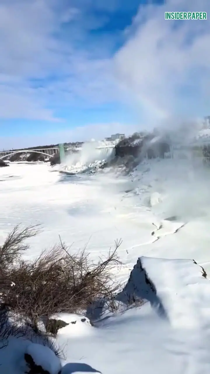 تصاویری از آبشار نیاگارا در حال یخ زدن