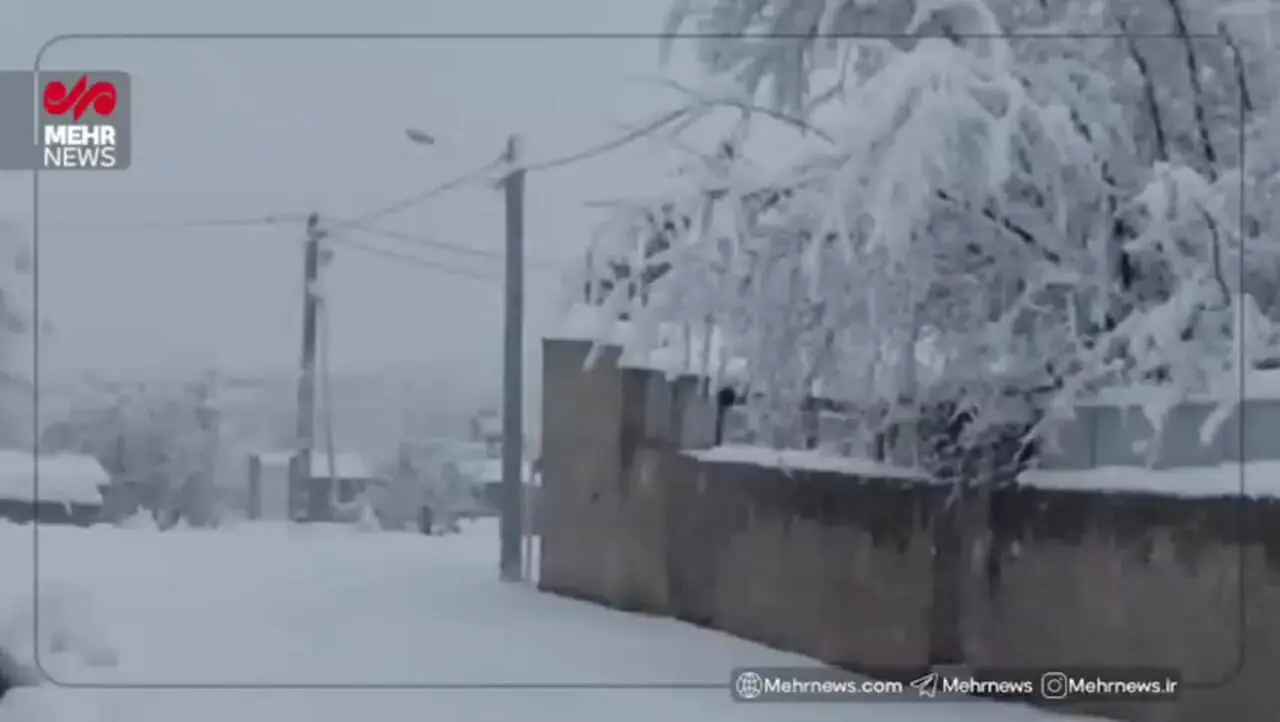 تصاویری از بارش سنگین برف در سیسخت