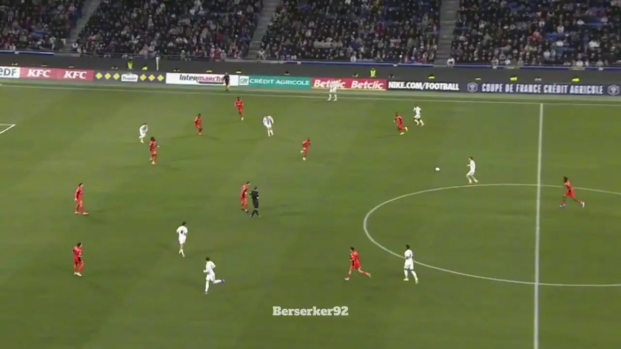 ویدئو: گلزنی در شب حمایت تمام‌قد هواداران