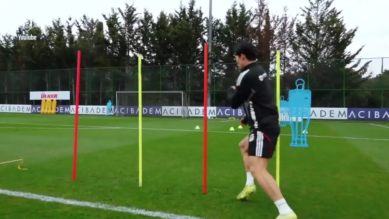 ویدئو: روز اول ستاره کره ای در بشیکتاش