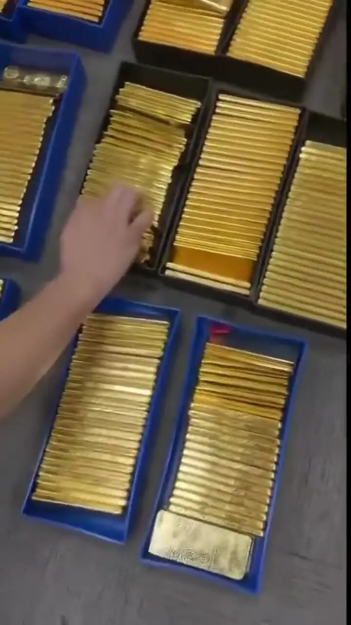 ارسال بارهای عظیم شمش طلا به خاورمیانه