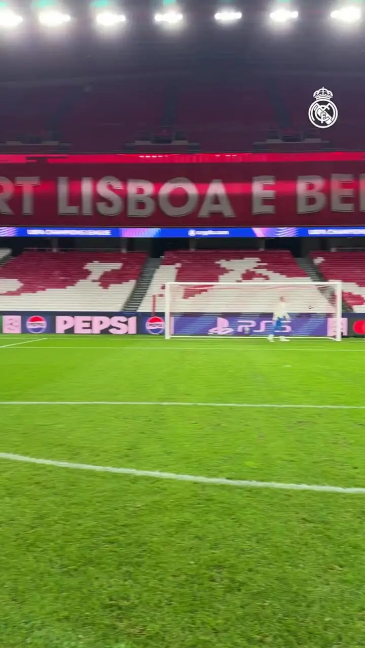 ویدئو: پاسخ کنایهآمیز رئال به شکست بارسلونا