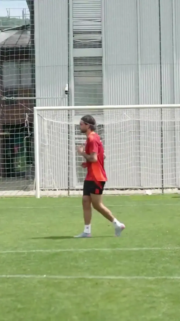 ویدئو: آمادگی بالای ستاره لیورپول برای نبردهای حساس