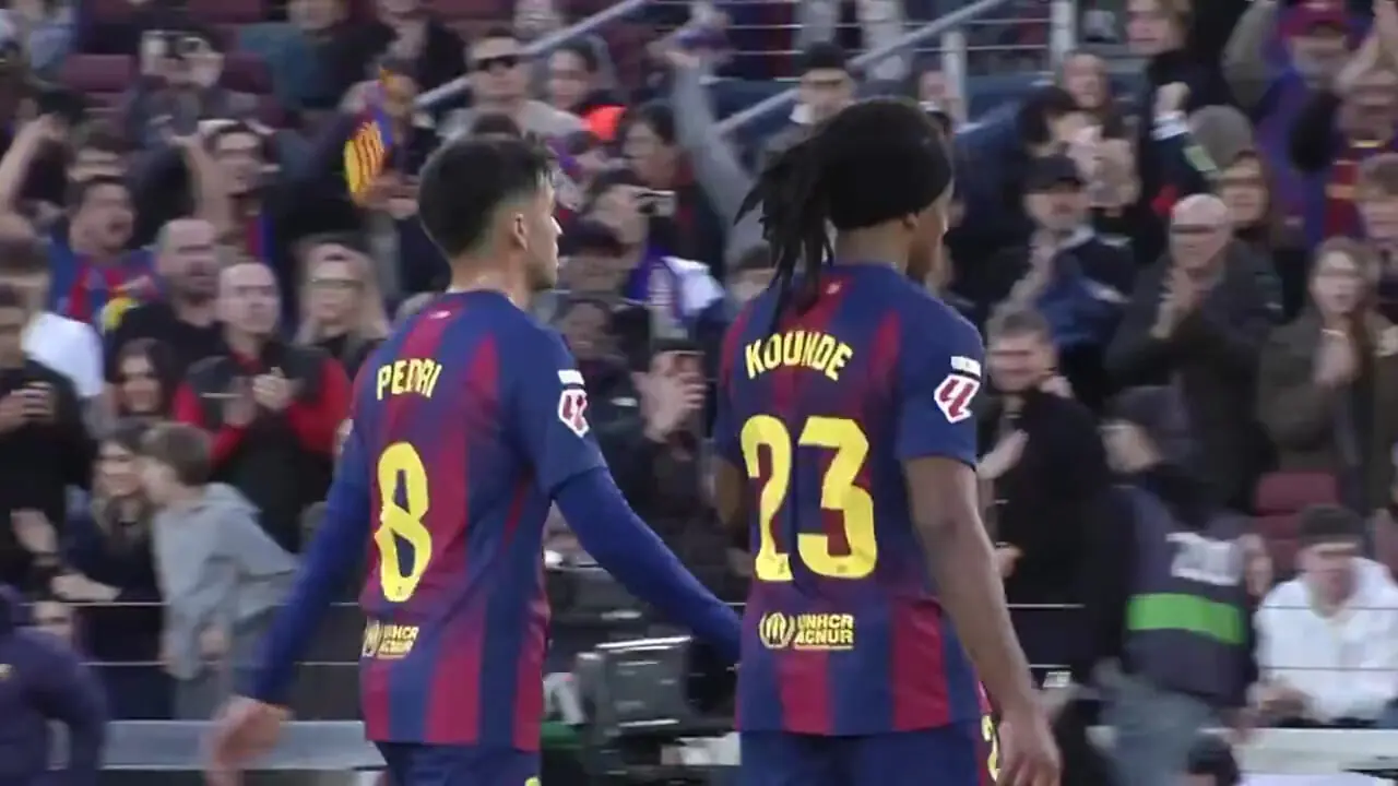 ویدئو: شادی عجیب پدری پس از گلزنی فرمین مقابل لوانته