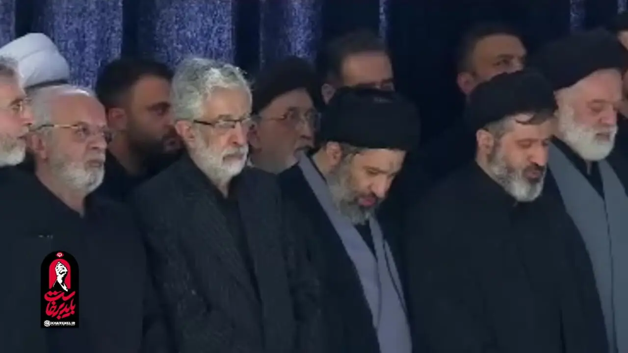 حضور فرزندان رهبرشهید انقلاب در مصلی تهران