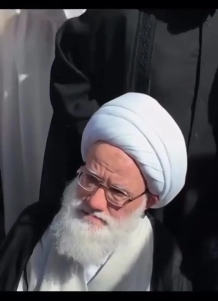 حضور آیت الله یعقوبی در تشییع قائد شهید امت در نجف اشرف