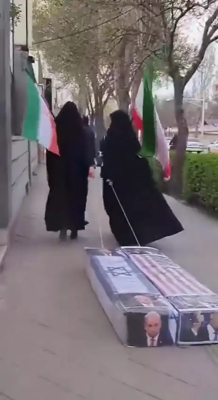 تابوتهای ترامپ و نتانیاهو در تهران
