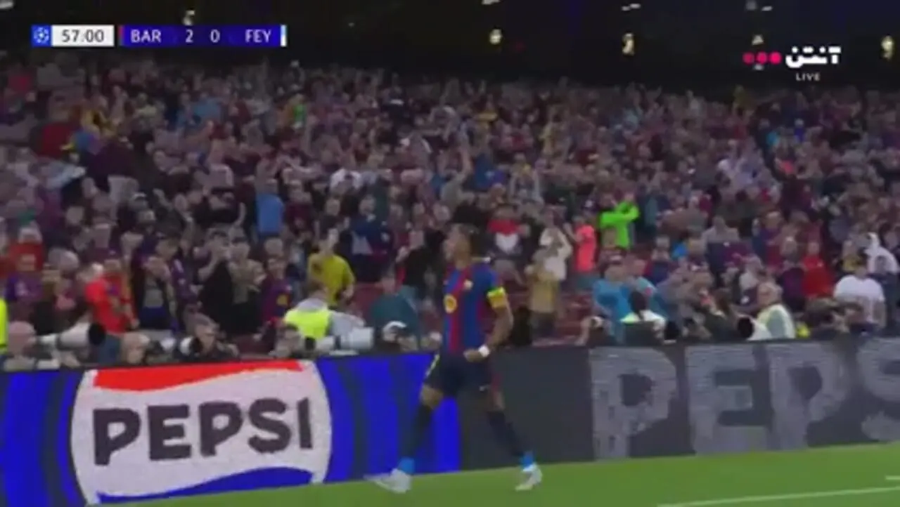 خلاصه بازی بارسلونا 5 - فاینورد 1