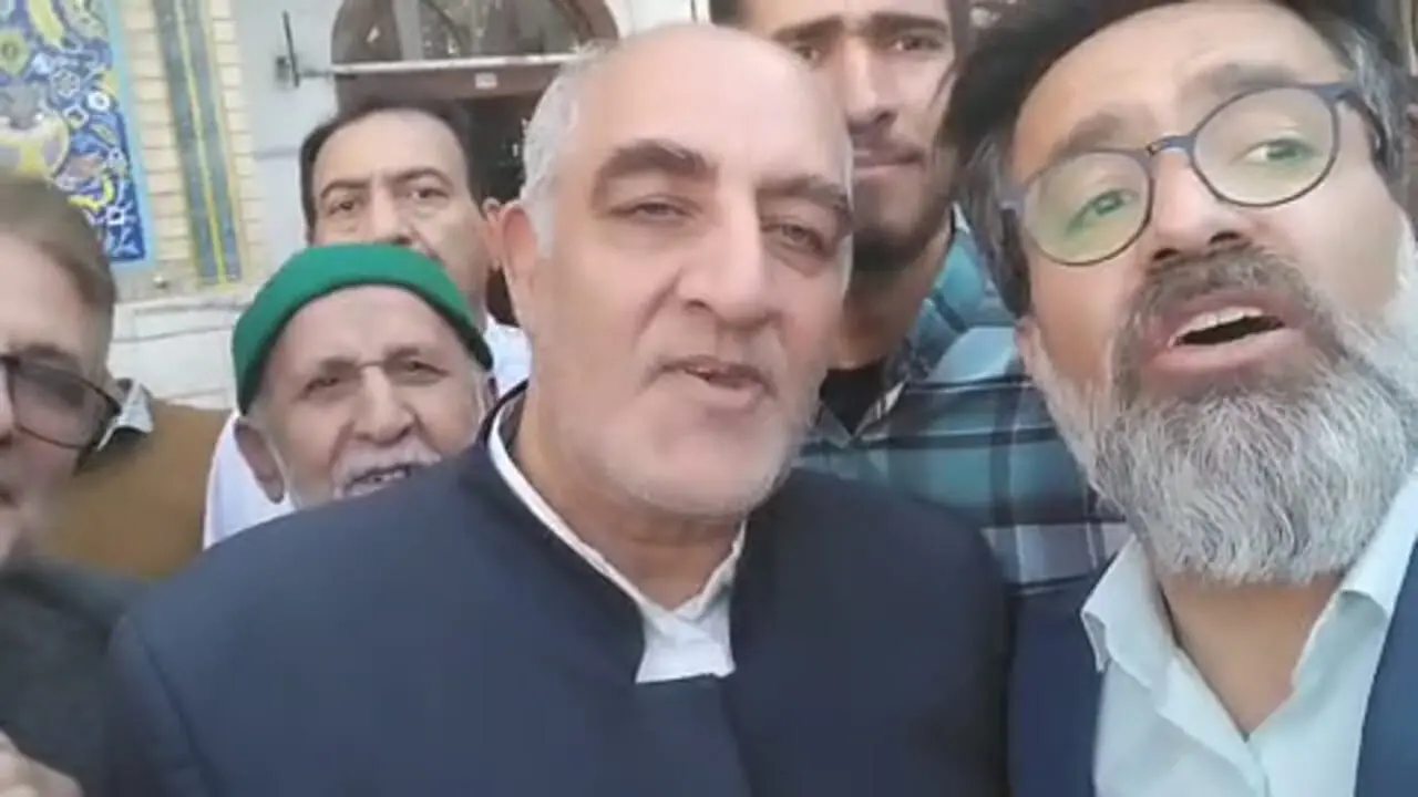 اکبر عبدی خادم امام رضا شد!